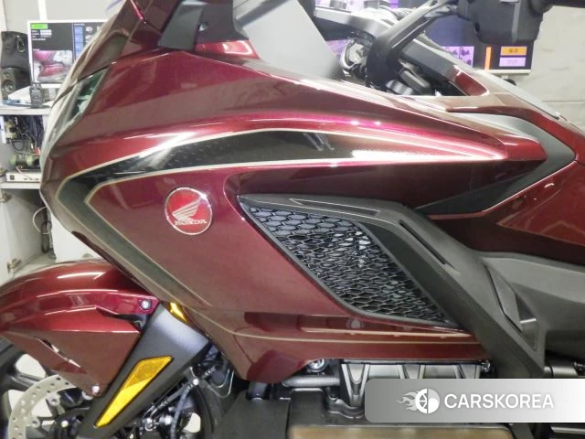 Honda GL1800 TOUR DCT id 4206174 из Японии 18