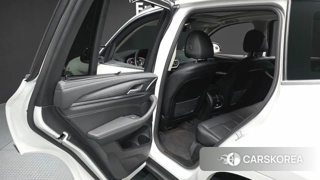 BMW X3 (G01) id 4757674 из Кореи 18