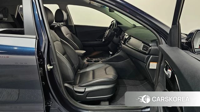 Kia Niro id 4331795 из Кореи 18