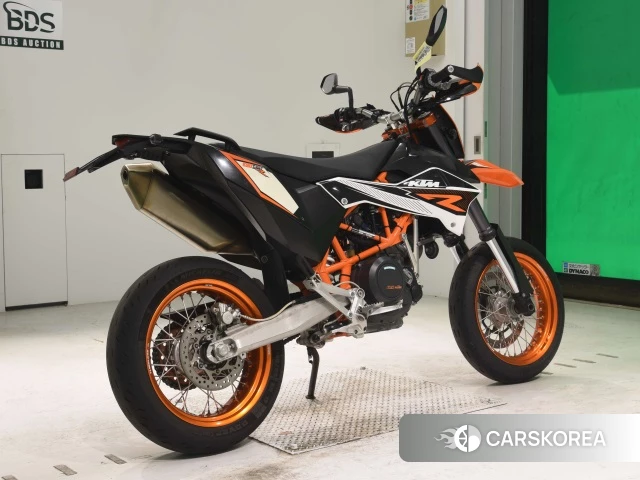 Проданный KTM 690 SMC R 2013 из Японии, фото 2