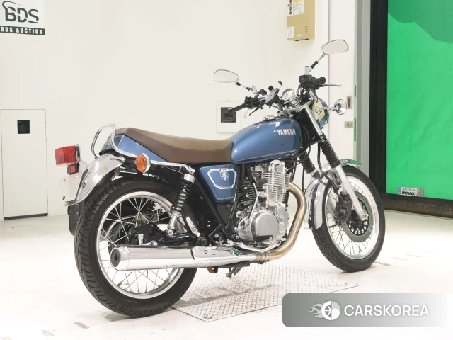 Проданный Yamaha SR400 2020 из Японии