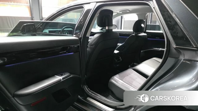 Hyundai Grandeur Hybrid (GN7) id 4893219 из Кореи 18