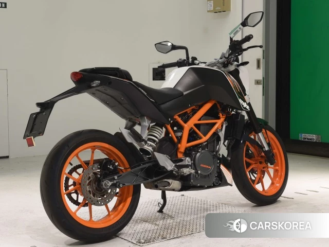 Проданный KTM 390 DUKE 2014 из Японии, фото 2