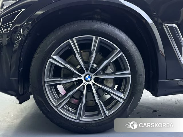 BMW X5 id 4272095 из Китая 18