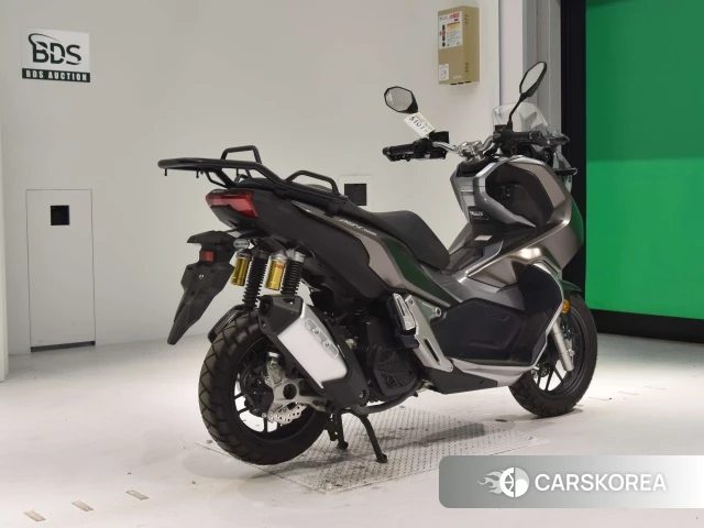 Проданный Honda ADV150 2019 из Японии, фото 2