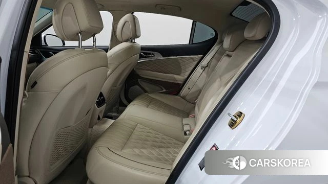 Genesis G70 id 4520216 из Кореи 18