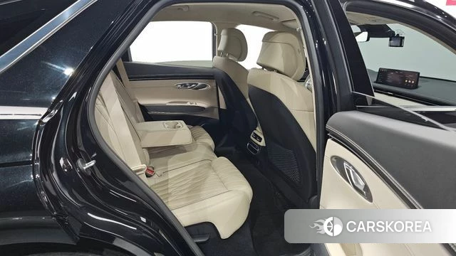 Genesis GV70 id 4316905 из Кореи 18