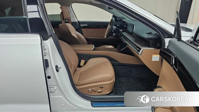 Hyundai Grandeur Hybrid (GN7) id 4682107 из Кореи 18