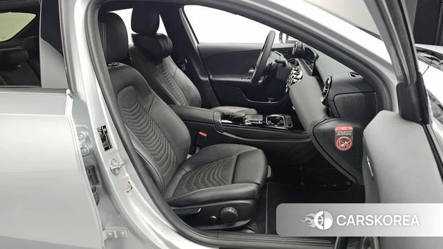 Mercedes-Benz A-Class W177 id 4446455 из Кореи 18