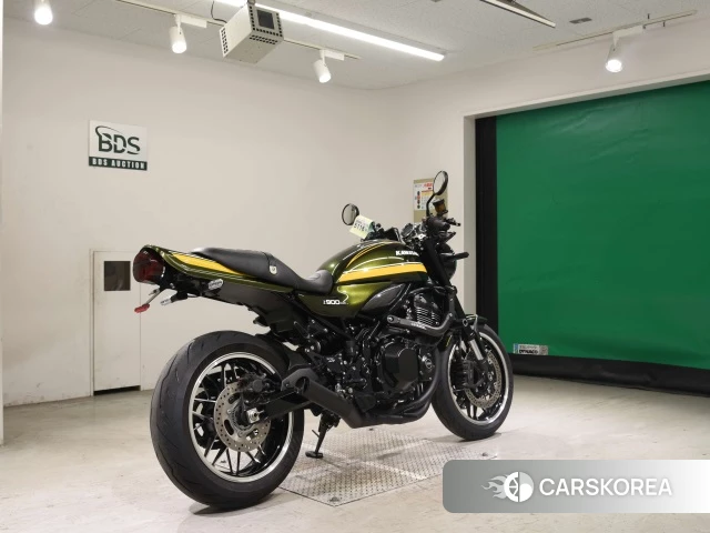 Проданный Kawasaki Z900RS 2019 из Японии, фото 2