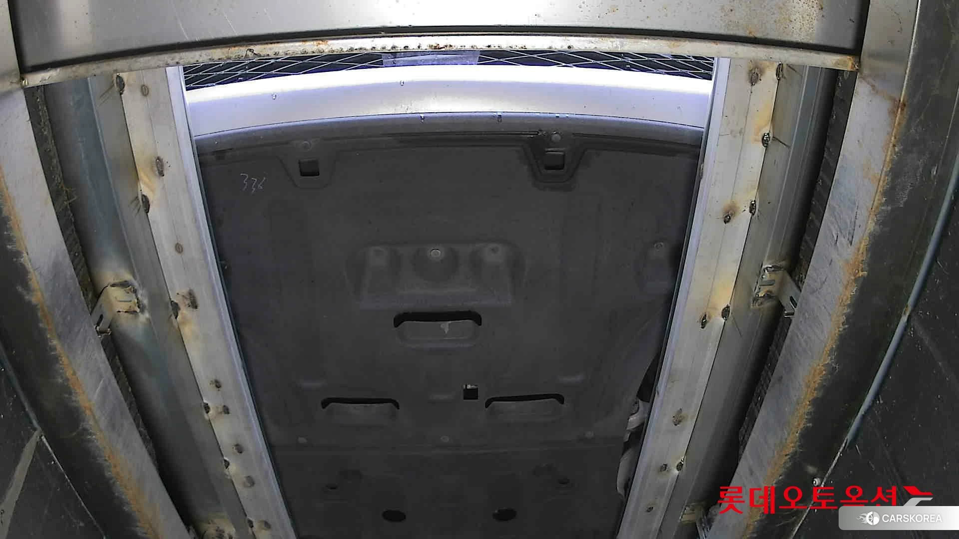 Hyundai GV60 id 3882112 из Кореи 18