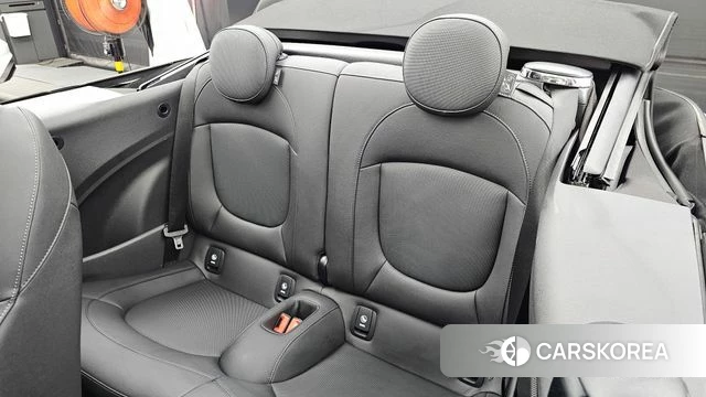 Mini Cooper Convertible id 4640272 из Кореи 18