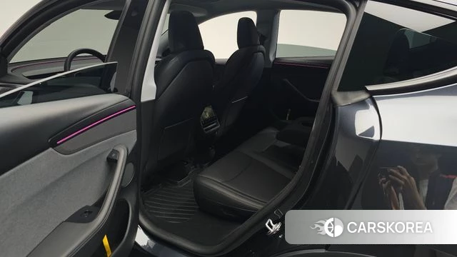 Tesla Model Y id 4612380 из Кореи 18
