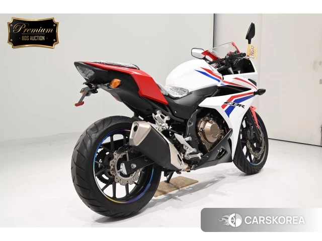 Проданный Honda CBR400R 2016 из Японии, фото 2