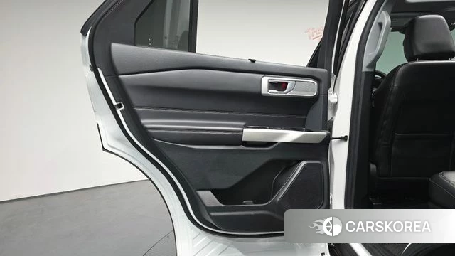 Ford Explorer 6th Generation id 4445010 из Кореи 18