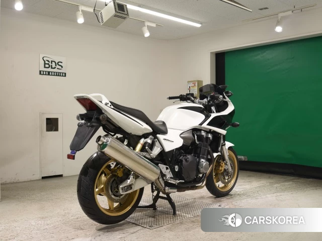 Проданный Honda CB1300SF BOLDOR ABS 2010 из Японии, фото 2