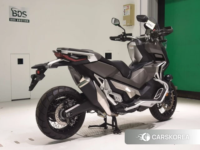 Проданный Honda X-ADV 750 2020 из Японии, фото 2
