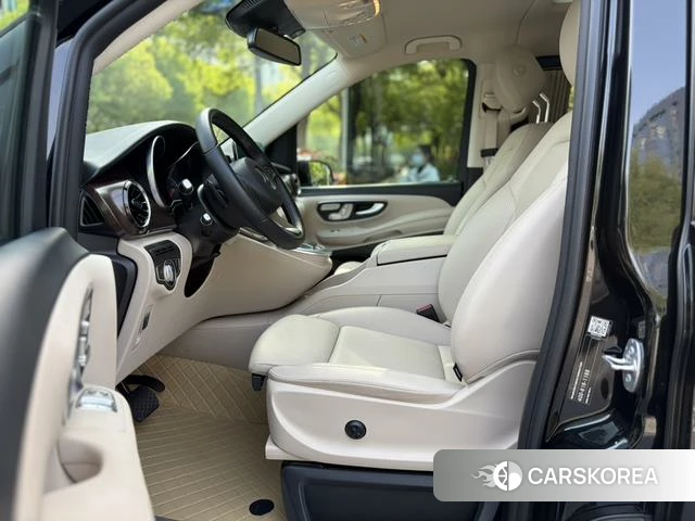 Mercedes-Benz V-class id 4271284 из Китая 18