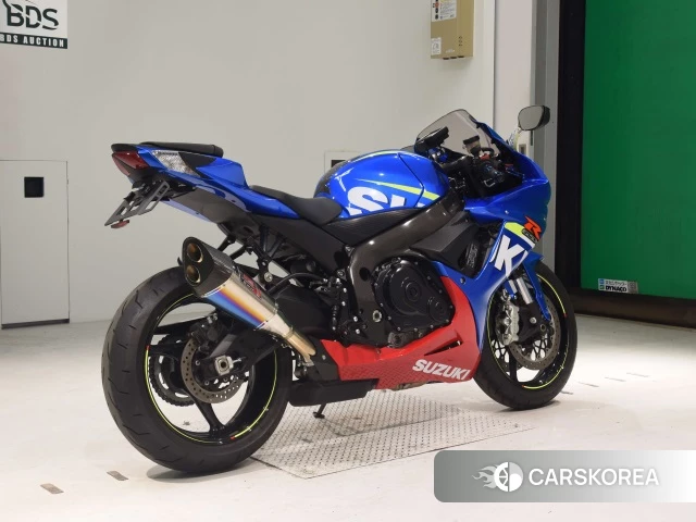 Проданный Suzuki GSX-R600 2017 из Японии, фото 2