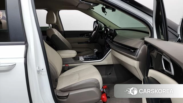 Kia Carnival 4th generation id 4266983 из Кореи 18