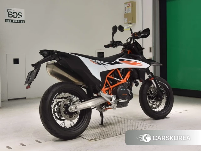 Проданный KTM 690 SMC R 2020 из Японии, фото 2