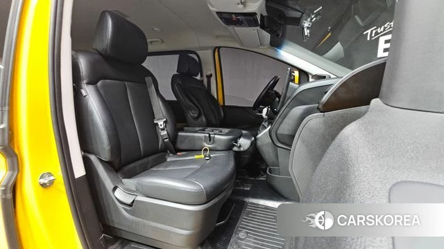 Hyundai Staria id 4624788 из Кореи 18