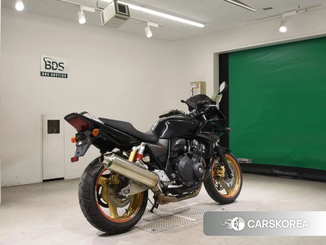 Проданный Honda CB400SF BOLDOR ABS 2013 из Японии, фото 2