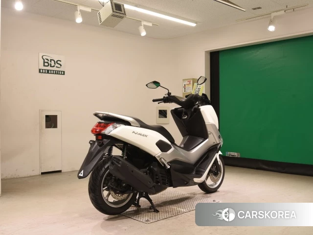 Проданный Yamaha N-MAX 125 2016 из Японии, фото 2