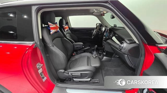 Mini Cooper id 4230985 из Кореи 18