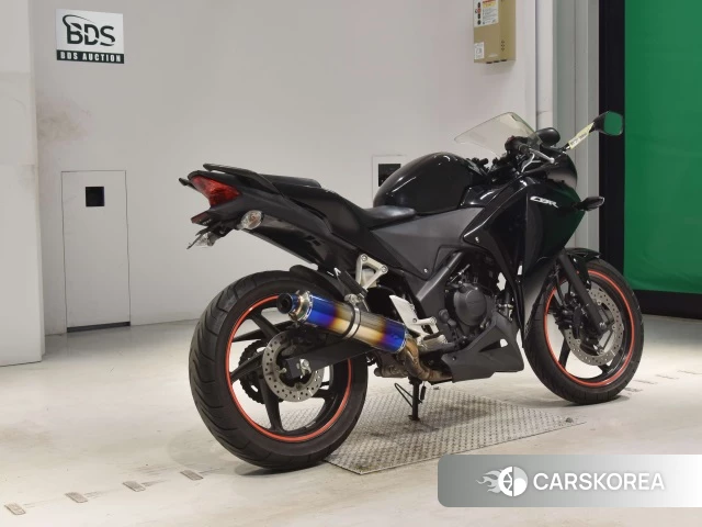 Проданный Honda CBR250R 2013 из Японии, фото 2