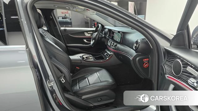 Mercedes-Benz E-Class W213 id 4906779 из Кореи 18