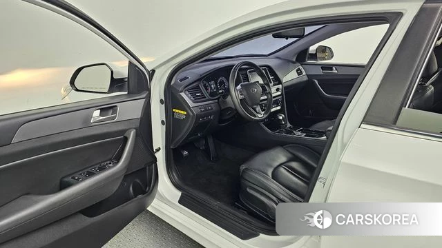 Hyundai Sonata New Rise id 4568720 из Кореи 18