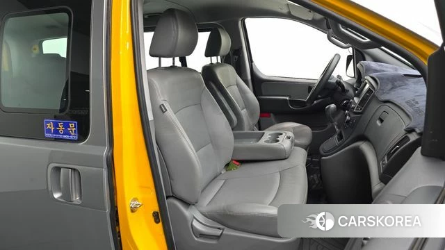 Hyundai The New Grand Starex id 4609795 из Кореи 18