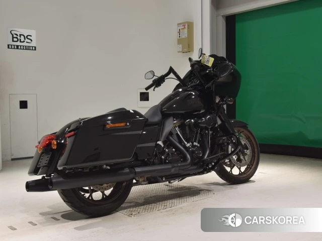 Проданный Harley-Davidson Road Glide ST FLTRXST1920 2023 из Японии, фото 2