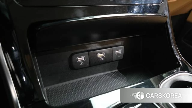 Kia Carnival 4th generation id 4322419 из Кореи 18
