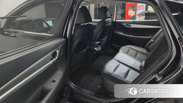 Hyundai The New Grandeur IG Hybrid id 4636370 из Кореи 18