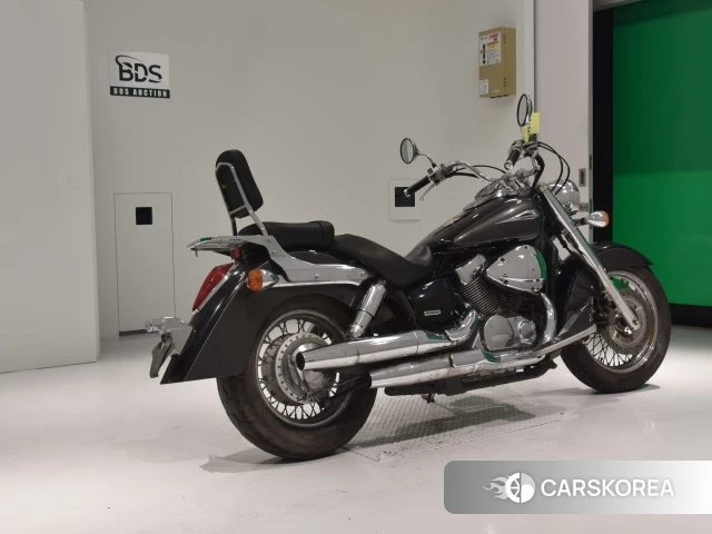 Проданный Honda SHADOW 400 CLASSIC 2010 из Японии, фото 2