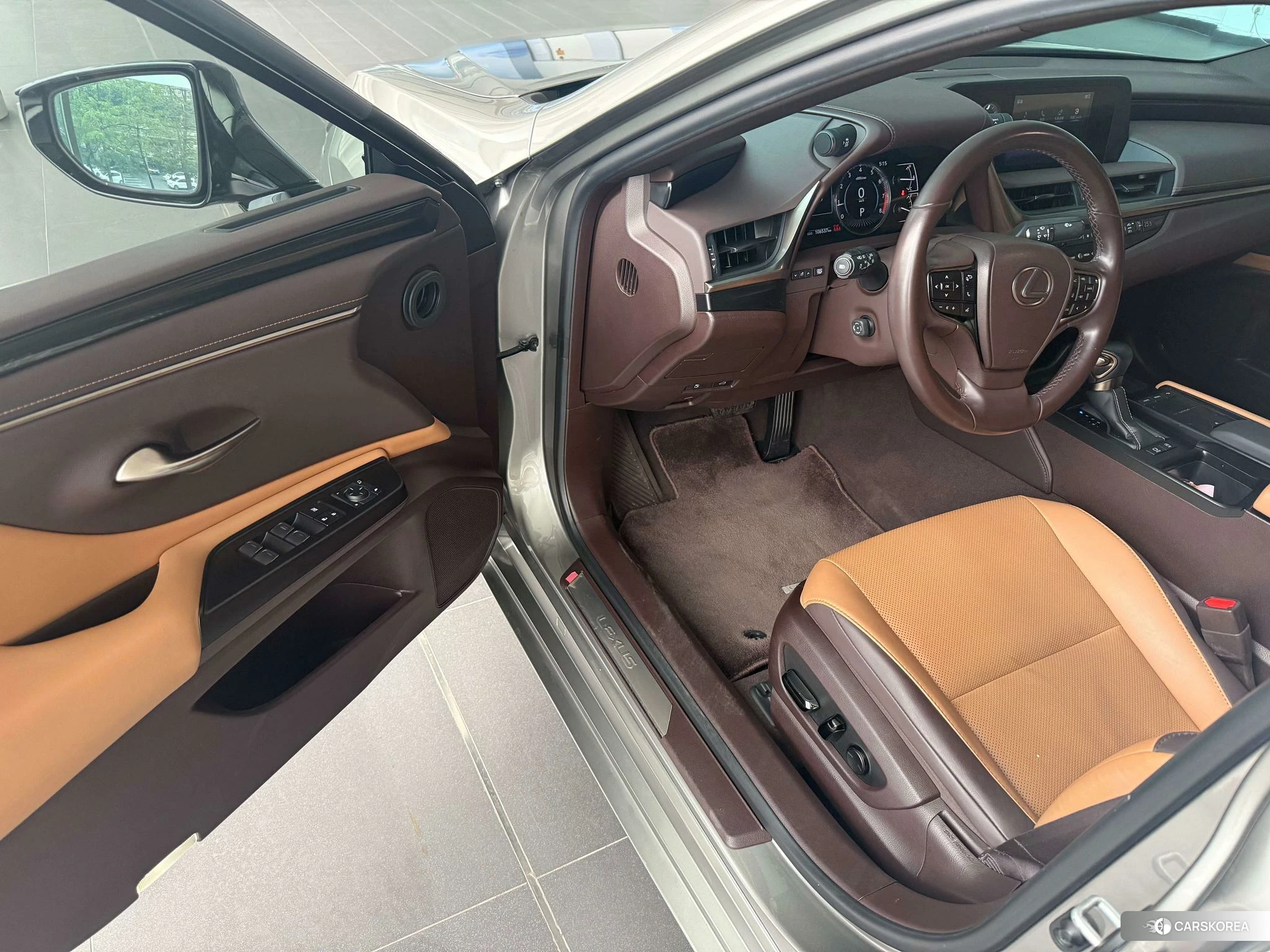 Lexus ES id 4493233 из Китая 18