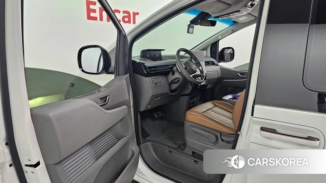 Hyundai Staria id 4336927 из Кореи 18