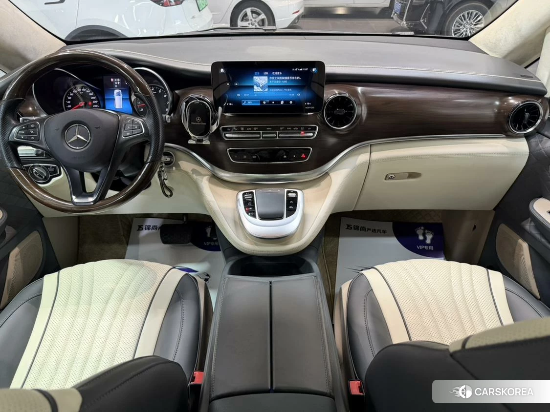 Mercedes-Benz V-class id 4440987 из Китая 18