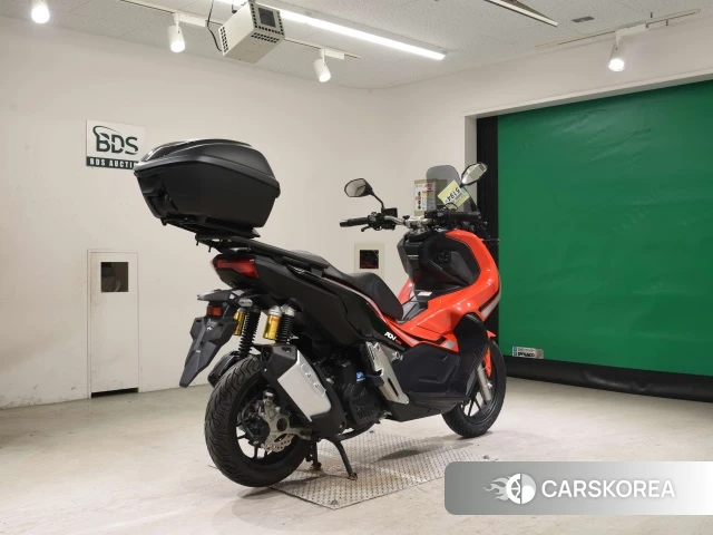Проданный Honda ADV150 2019 из Японии, фото 2