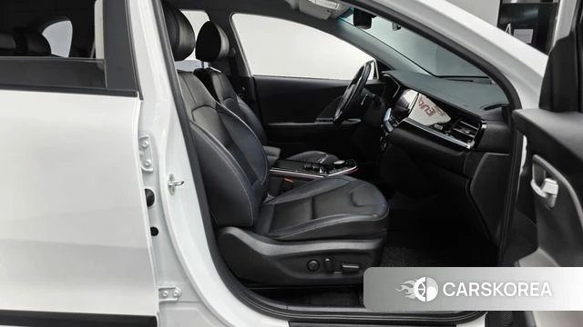 Kia Niro Plus id 4444062 из Кореи 18