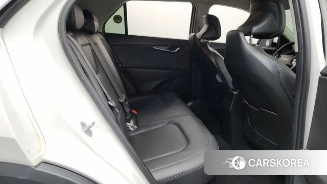 Kia Di Ol Nu Niro id 4541370 из Кореи 18