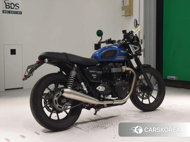 Проданный Triumph STREET TWIN 2022 из Японии, фото 2