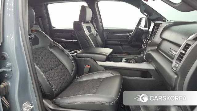 Dodge Lampicup id 4224647 из Кореи 18