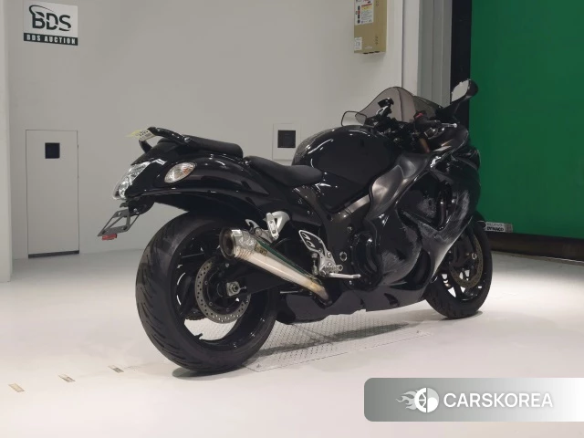 Проданный Suzuki GSX1300R HAYABUSA 2013 из Японии, фото 2