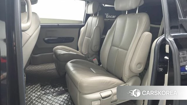 Kia The New Carnival id 4900123 из Кореи 18