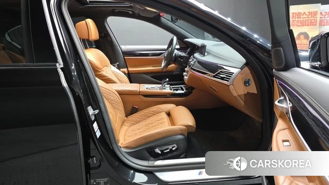 BMW 7 Series (G11) id 4370549 из Кореи 18