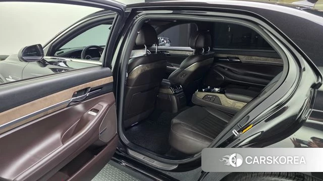 Genesis G90 id 4310680 из Кореи 18