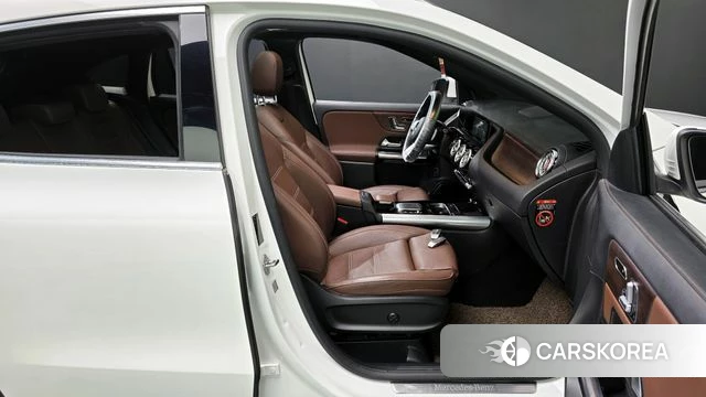 Mercedes-Benz GLA - Class H247 id 4284244 из Кореи 18